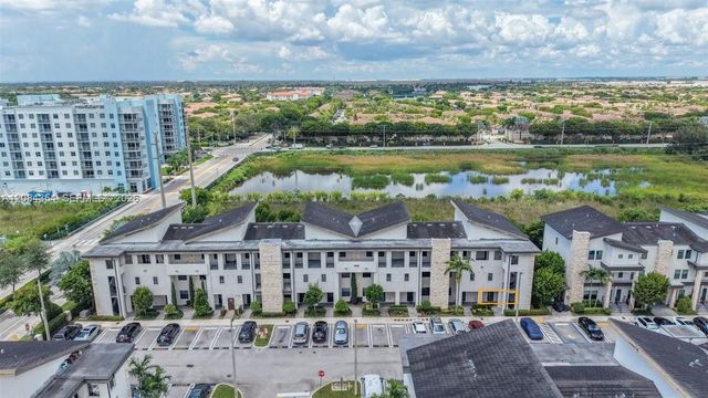 10455 NW 82nd Street 10, Doral, FL 33178