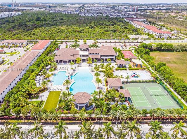 10455 NW 82nd Street 10, Doral, FL 33178
