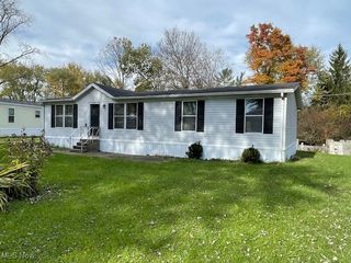 3250 Maysville Pike 13, Zanesville, OH 43701