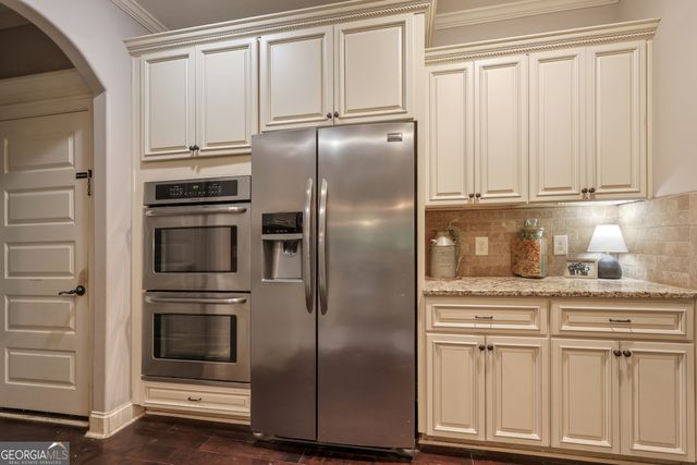 156 Fishers Mill Drive, Mcdonough, GA 30252
