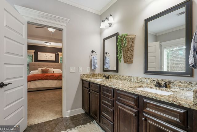 156 Fishers Mill Drive, Mcdonough, GA 30252