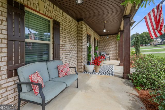 156 Fishers Mill Drive, Mcdonough, GA 30252