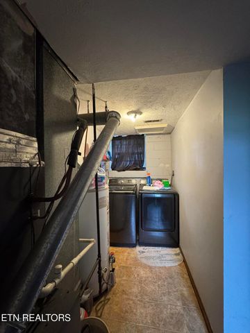 718 Greenwich Drive, Maryville, TN 37803