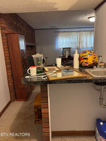 718 Greenwich Drive, Maryville, TN 37803