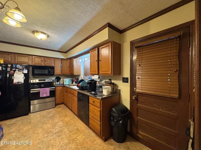 718 Greenwich Drive, Maryville, TN 37803