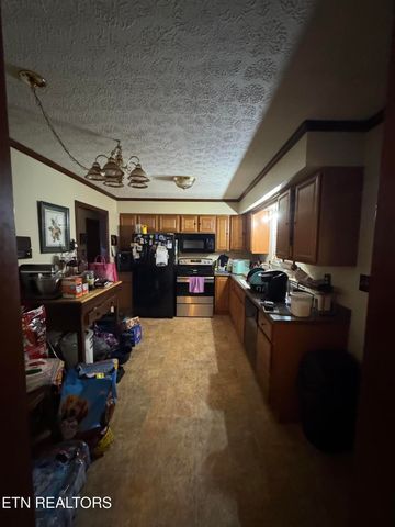 718 Greenwich Drive, Maryville, TN 37803