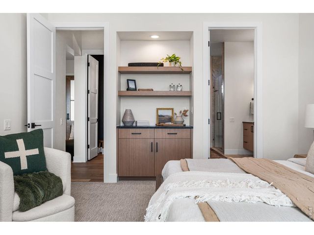 6739 Morning Song Ct, Timnath, CO 80547