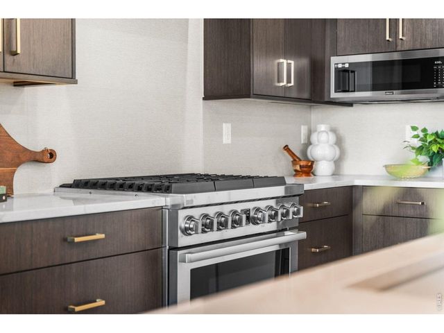 6739 Morning Song Ct, Timnath, CO 80547