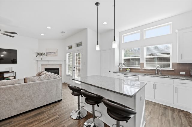 107 Harwood Drive, Lewisville, TX 75067