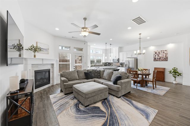 107 Harwood Drive, Lewisville, TX 75067