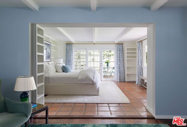 279 Santa Rosa Lane, Montecito, CA 93108