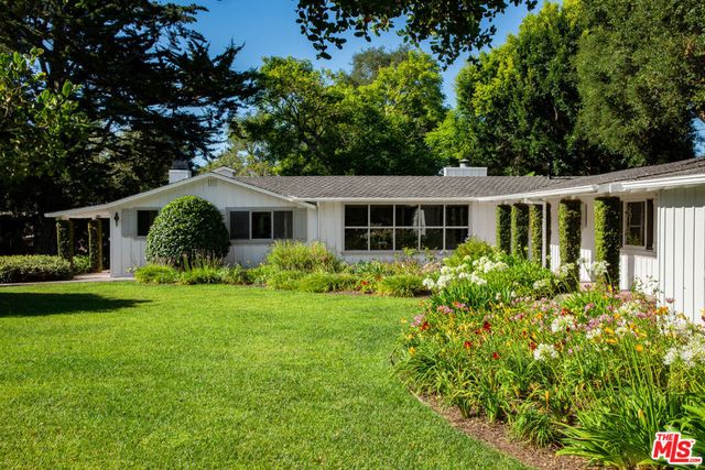 279 Santa Rosa Lane, Montecito, CA 93108