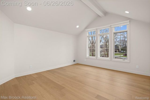 1888 W Tahquamenon Court, Bloomfield Hills, MI 48302