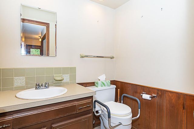 2707 Tattersall Road, Portage, MI 49024
