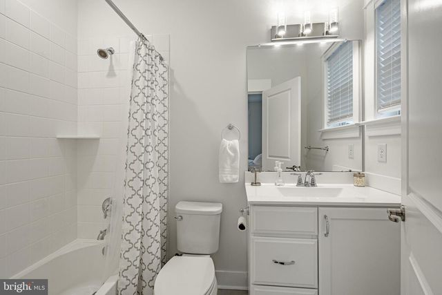 441 QUIGLEY DR, Malvern, PA 19355