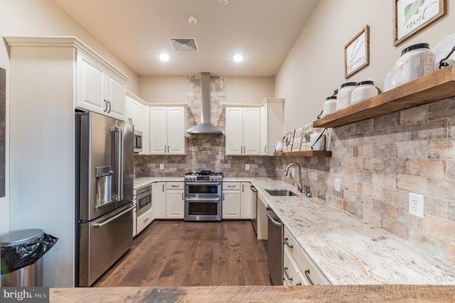 441 QUIGLEY DR, Malvern, PA 19355