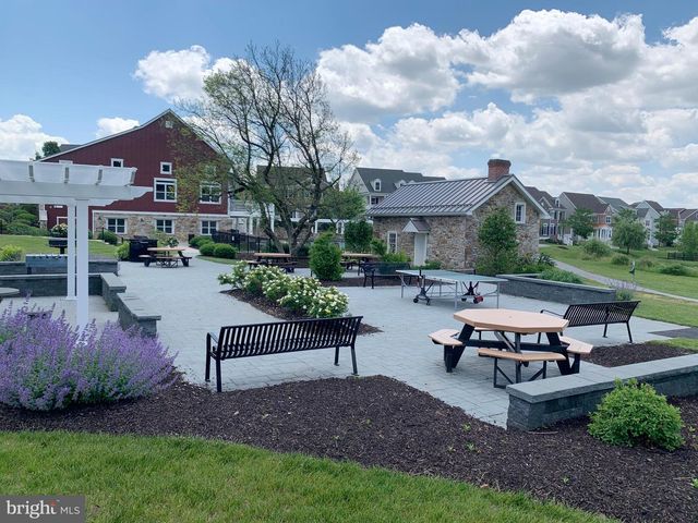 441 QUIGLEY DR, Malvern, PA 19355