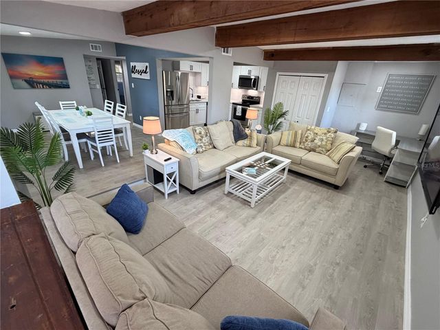 432 2ND AVENUE NE, Largo, FL 33770