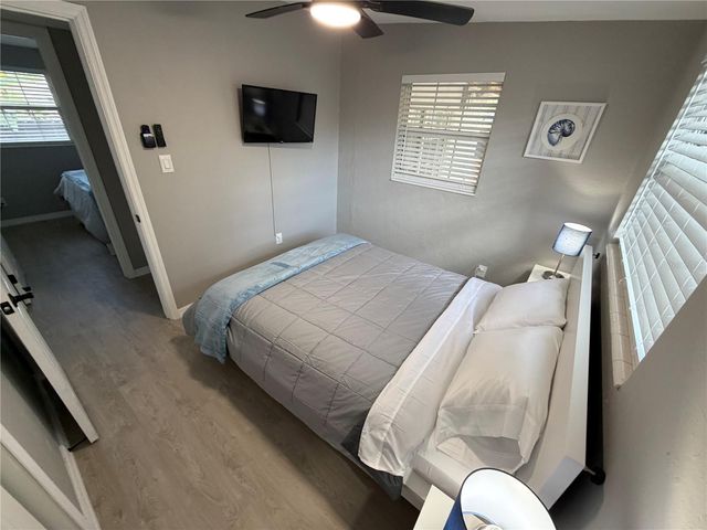 432 2ND AVENUE NE, Largo, FL 33770