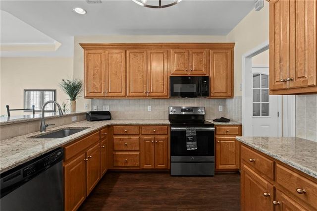 226 Hames Road 120, Woodstock, GA 30188