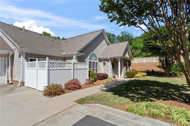 226 Hames Road 120, Woodstock, GA 30188