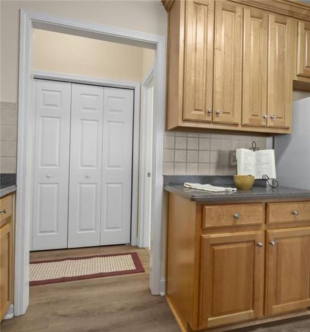 226 Hames Road 120, Woodstock, GA 30188