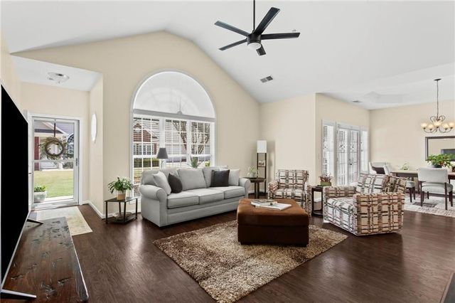 226 Hames Road 120, Woodstock, GA 30188