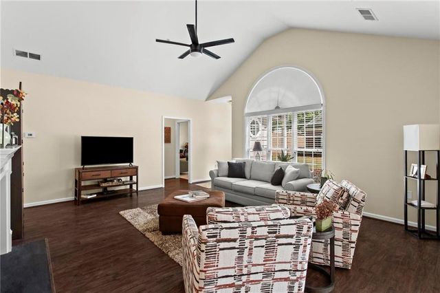 226 Hames Road 120, Woodstock, GA 30188