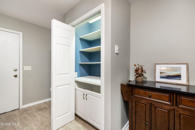 87 Old Mill Lane, Queensbury, NY 12804