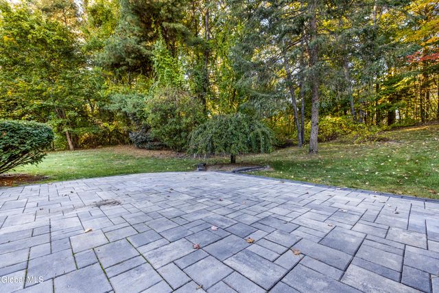 87 Old Mill Lane, Queensbury, NY 12804