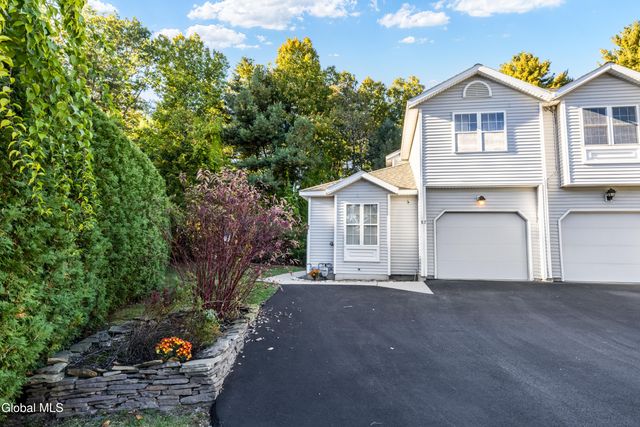 87 Old Mill Lane, Queensbury, NY 12804