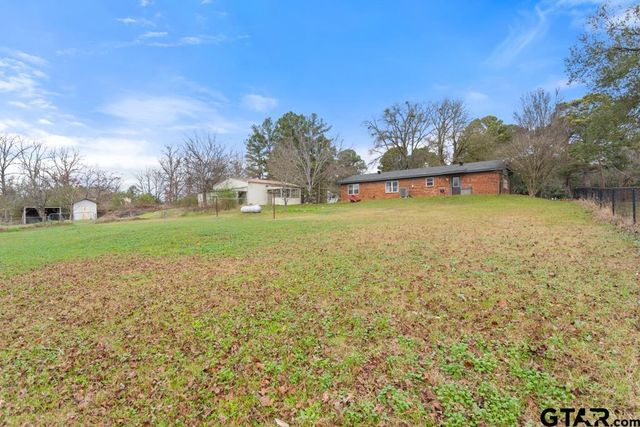 17217 CR 136, Tyler, TX 75703