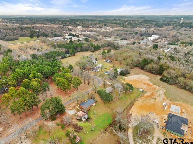 17217 CR 136, Tyler, TX 75703