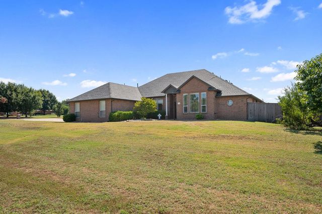 1200 Chipper Lane, Edmond, OK 73025