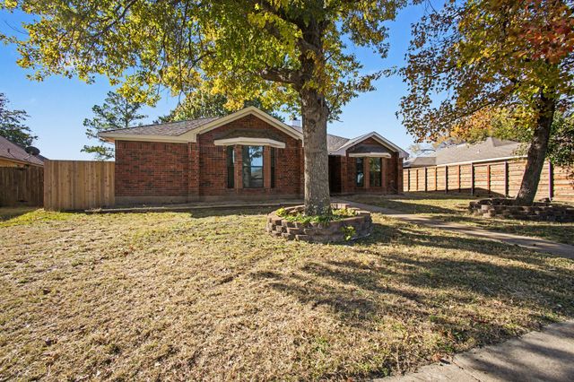 5313 Peninsula Way, Garland, TX 75043