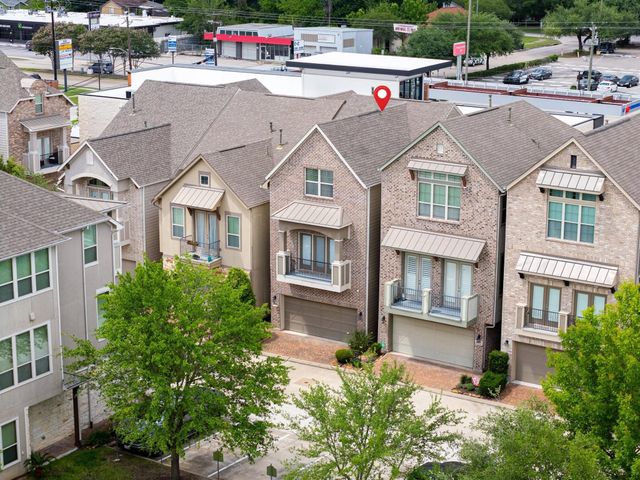 8418 Oak Leaf Point Drive, Houston, TX 77055