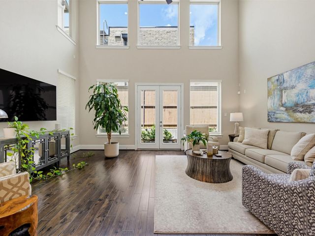 8418 Oak Leaf Point Drive, Houston, TX 77055