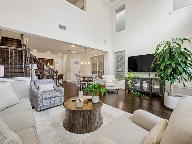 8418 Oak Leaf Point Drive, Houston, TX 77055