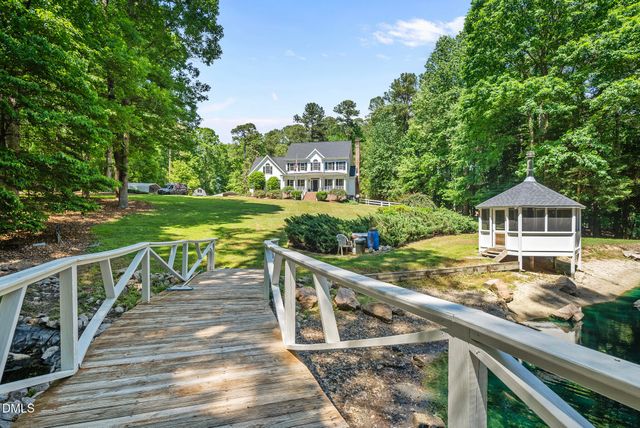 4121 Granite Ridge Trail, Raleigh, NC 27616