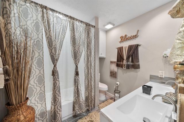 1350 Westgreen Boulevard, Katy, TX 77450