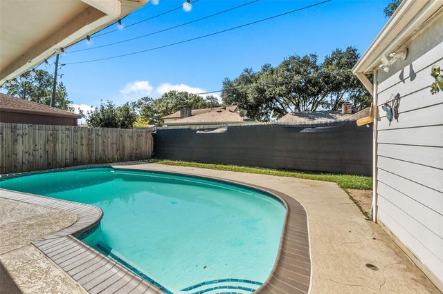 1350 Westgreen Boulevard, Katy, TX 77450