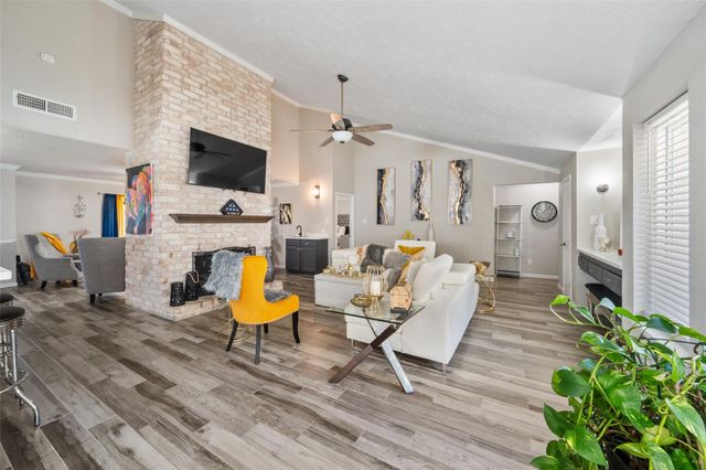 1350 Westgreen Boulevard, Katy, TX 77450