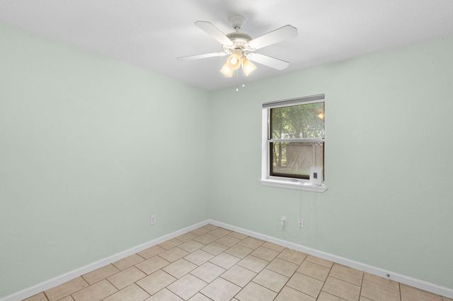 903 Mimosa DR, Lockhart, TX 78644