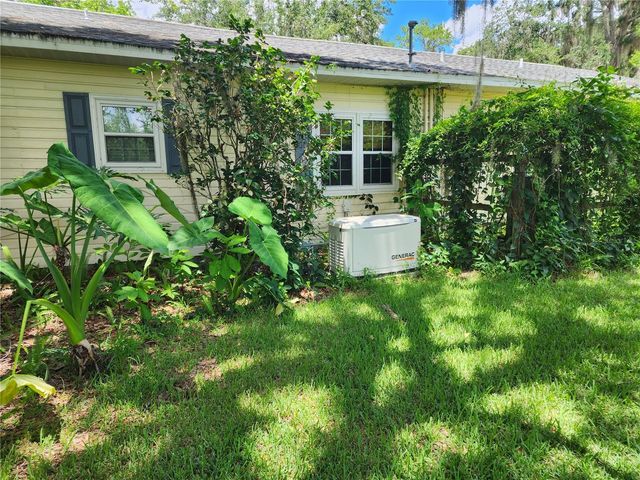 1427 NE 10TH STREET, Ocala, FL 34470