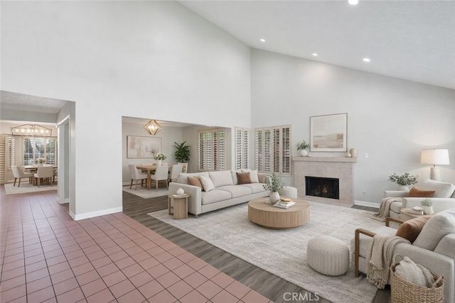 21316 Nashville, Chatsworth, CA 91311