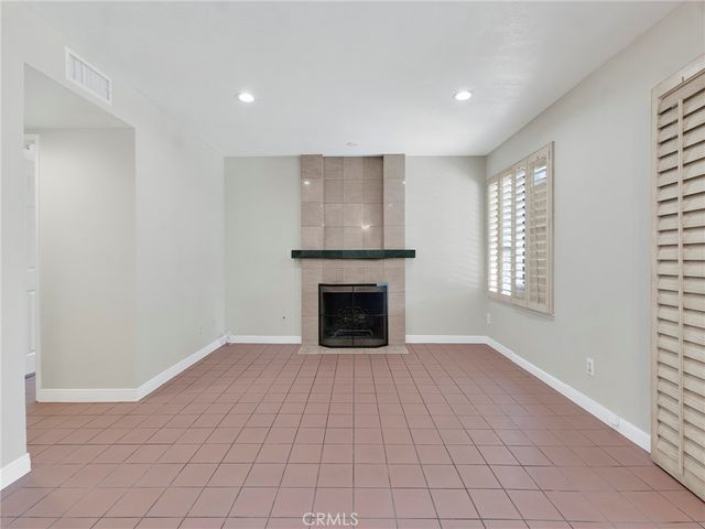 21316 Nashville, Chatsworth, CA 91311