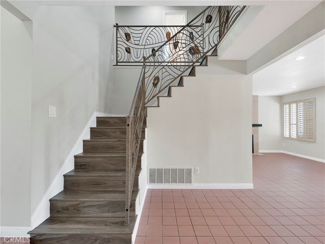 21316 Nashville, Chatsworth, CA 91311