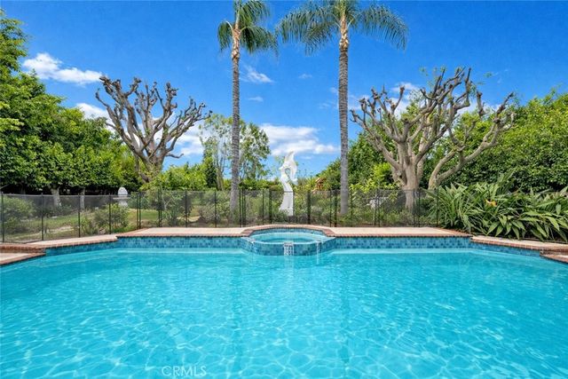 21316 Nashville, Chatsworth, CA 91311