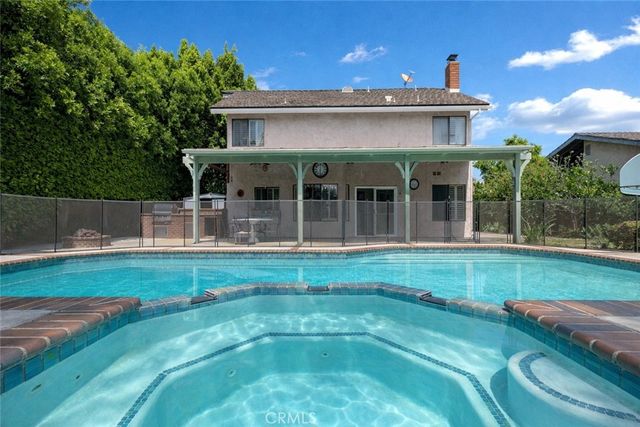 21316 Nashville, Chatsworth, CA 91311