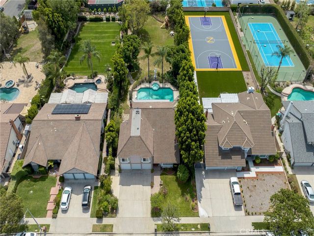 21316 Nashville, Chatsworth, CA 91311